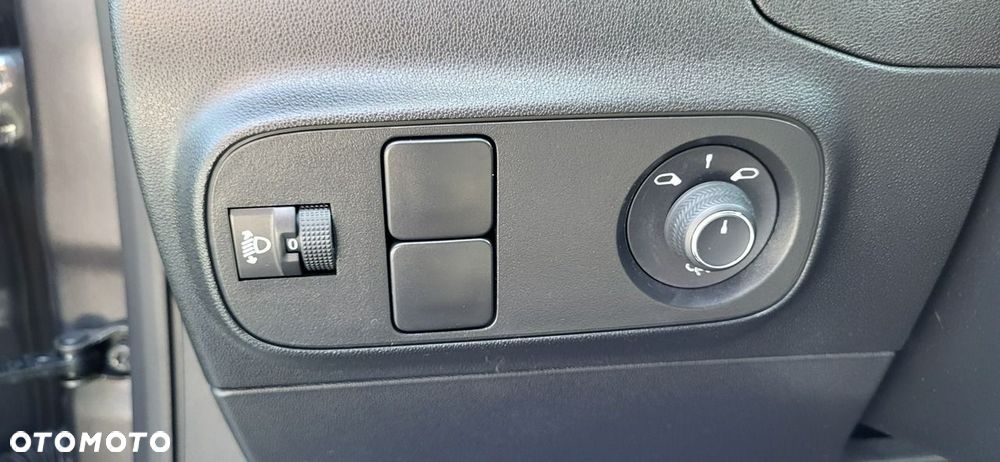 Citroën C3 Pure Tech 110 S&S EAT6 MAX - 13