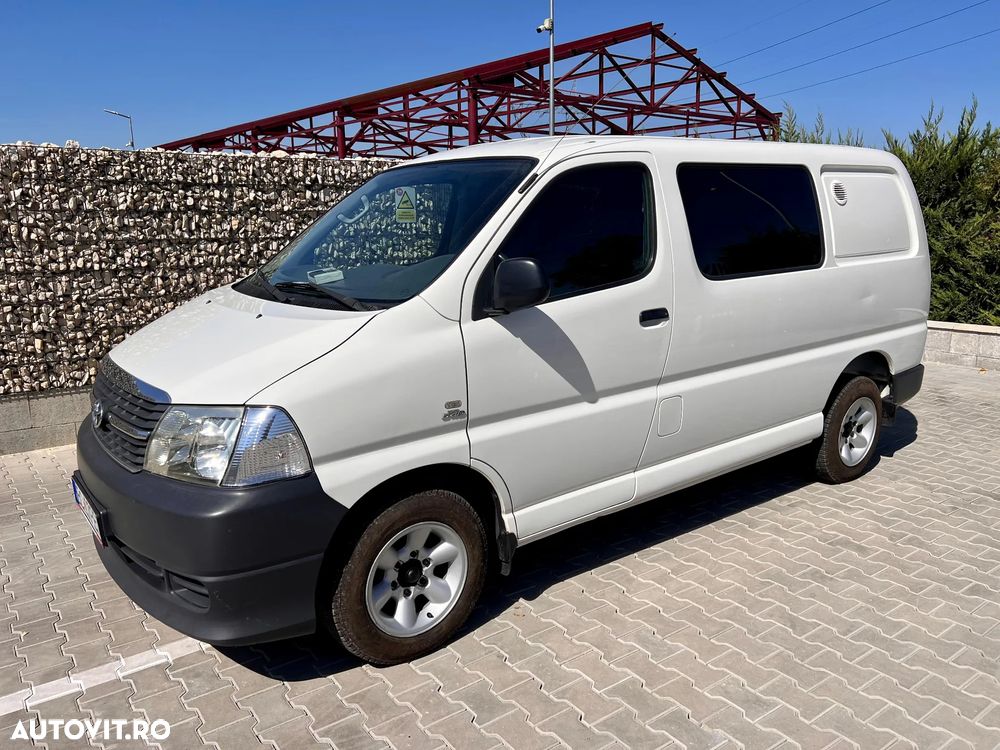 Toyota Hiace D-4D - 1