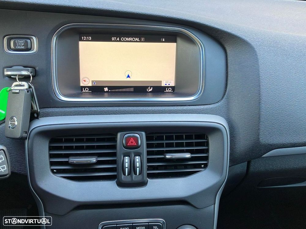 Volvo V40 1.5 T3 Sport Edition Geartronic - 11