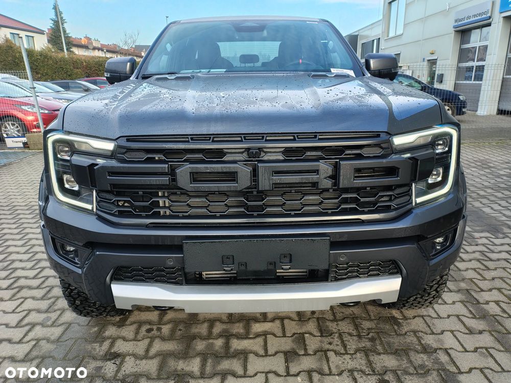 Ford RAPTOR - 6