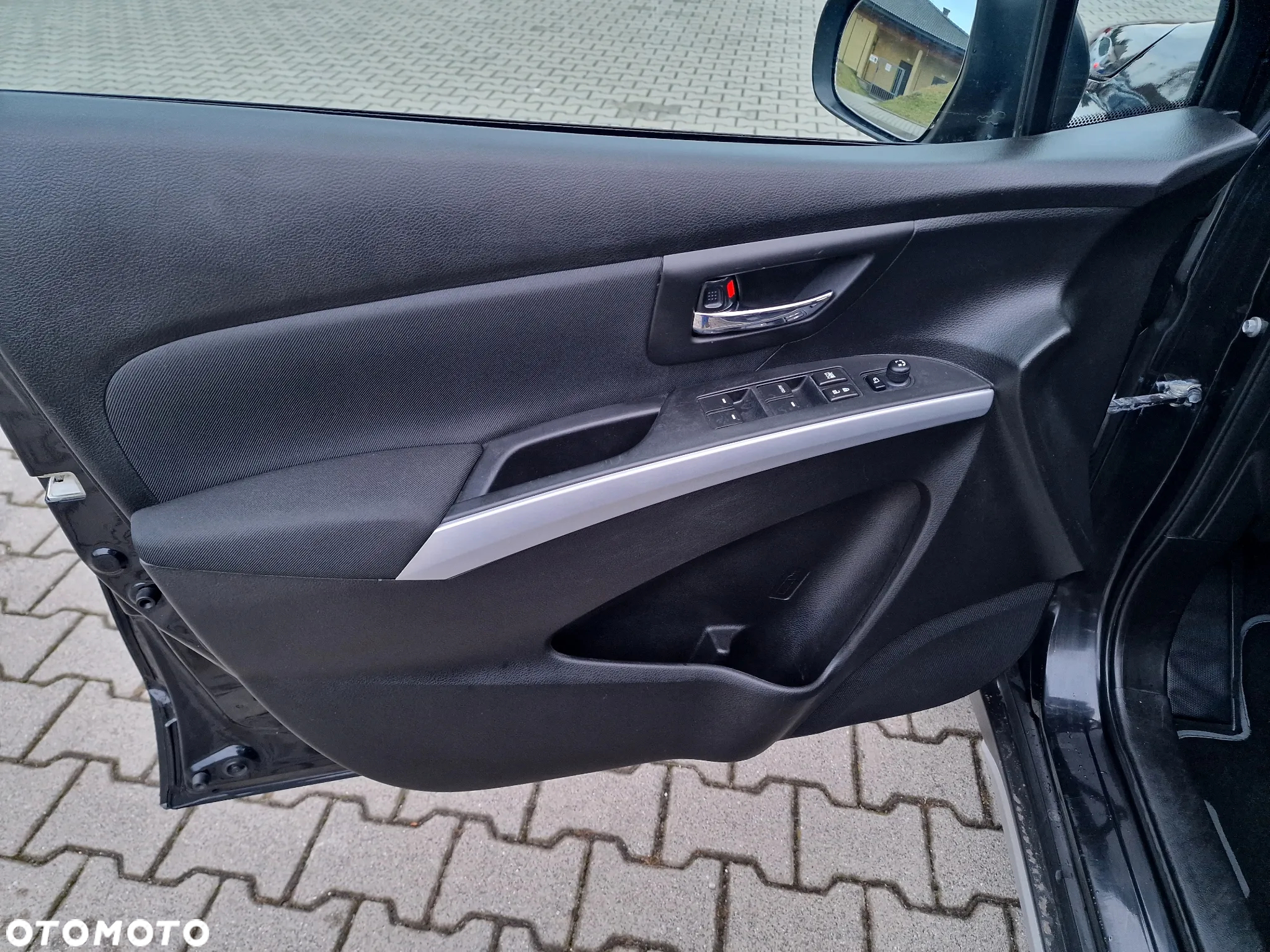 Suzuki SX4 S-Cross 1.6 DDiS Allgrip TCSS Comfort+ - 16