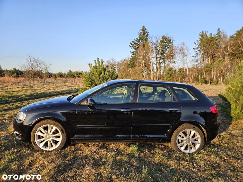 Audi A3 Sportback - 5