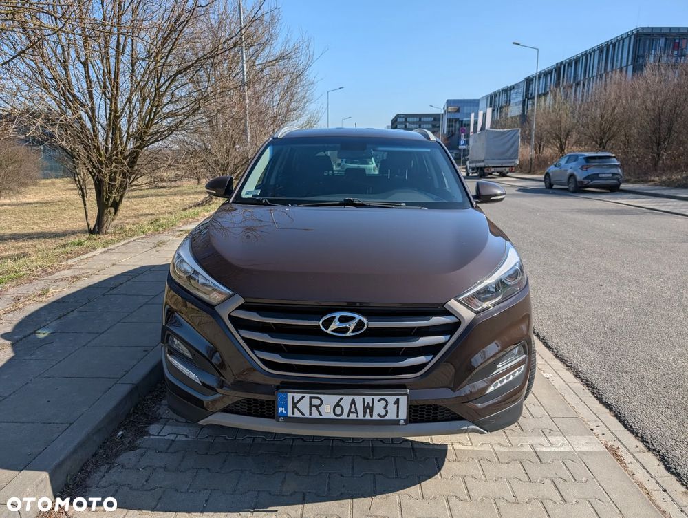 Hyundai Tucson 1.6 GDI BlueDrive Comfort 2WD - 21