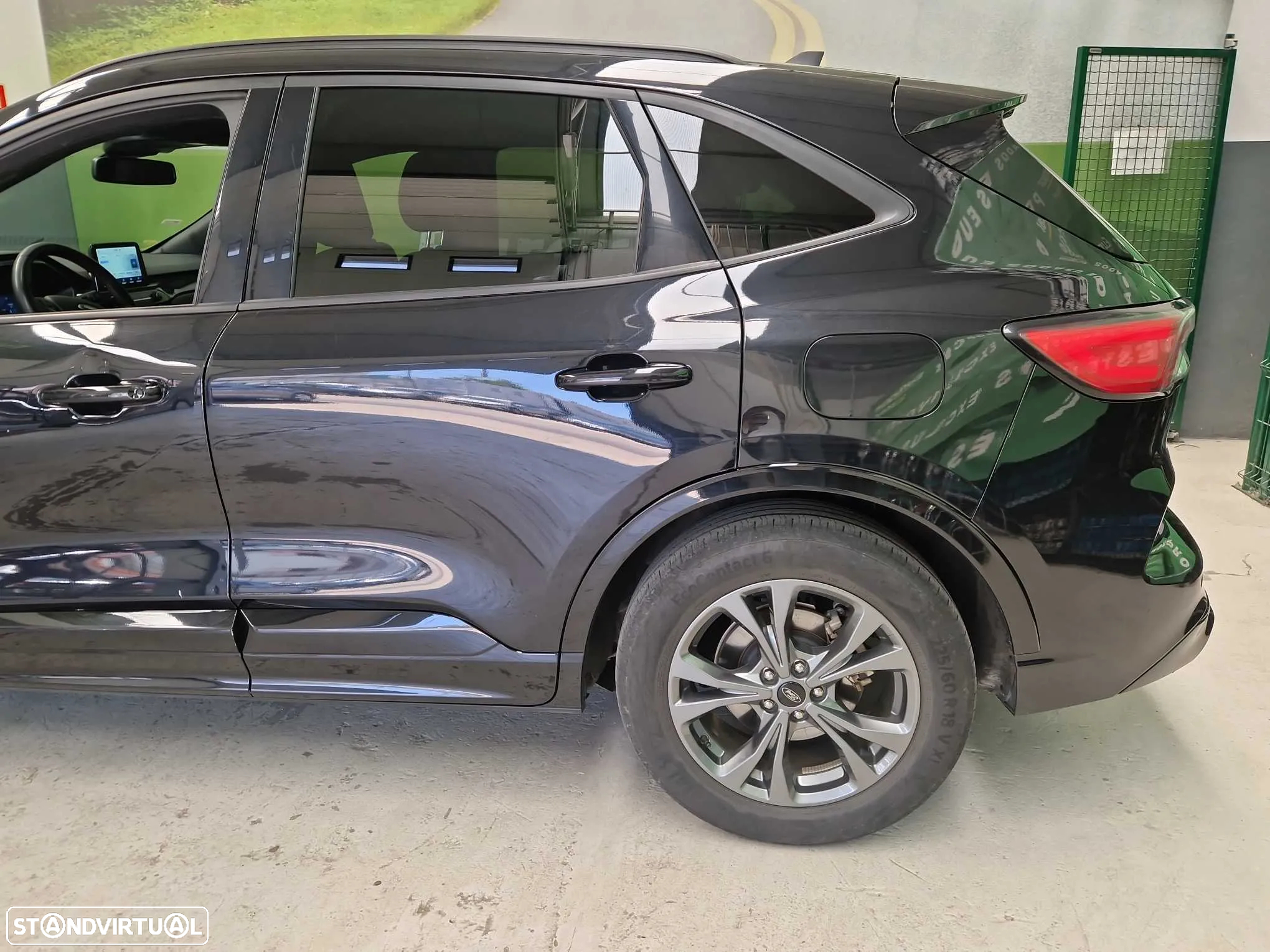 Ford Kuga 2.5 PHEV ST-Line - 6