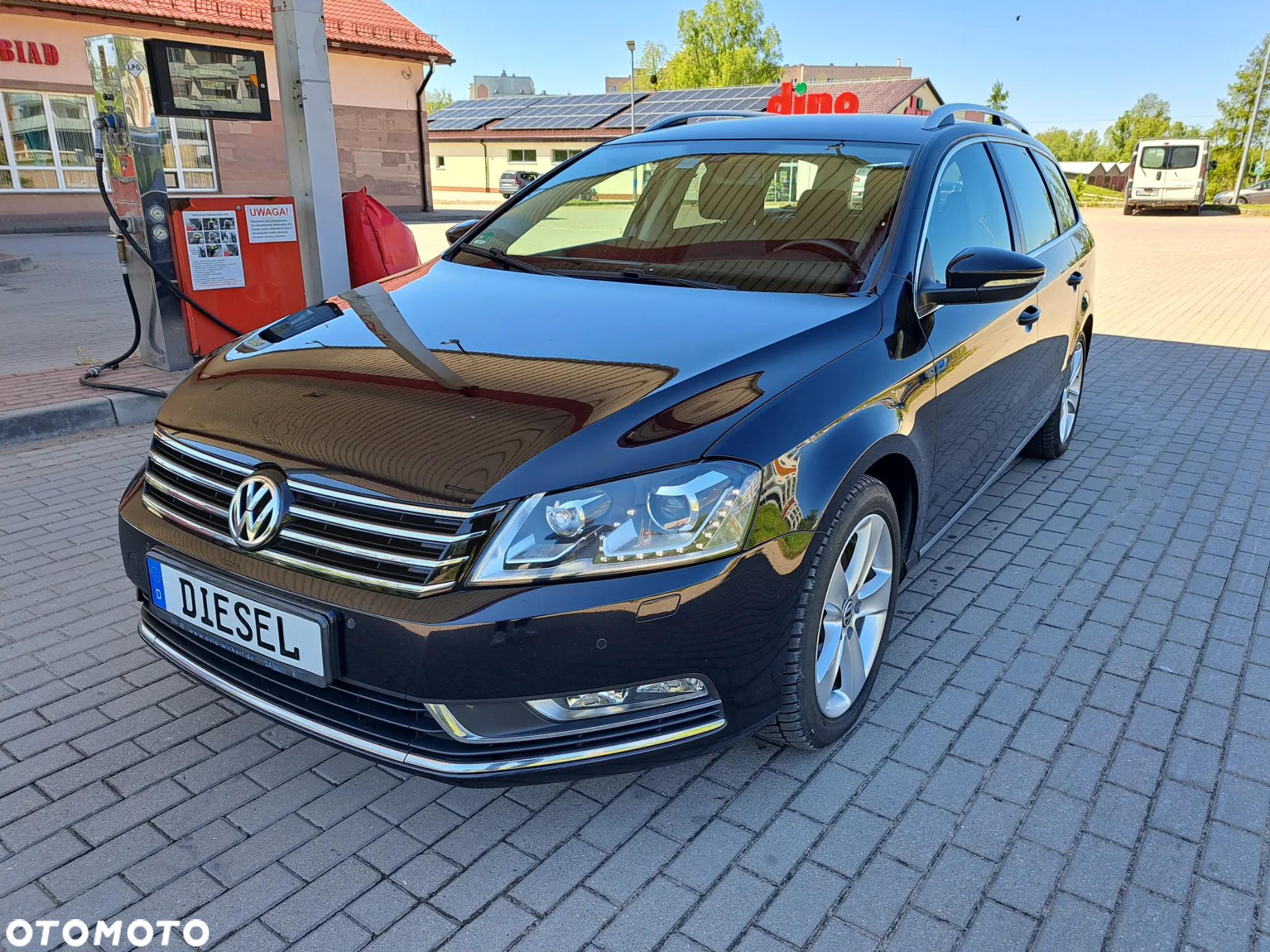 Volkswagen Passat - 2