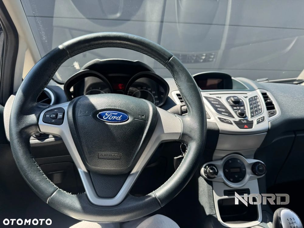 Ford Fiesta 1.25 Trend - 21