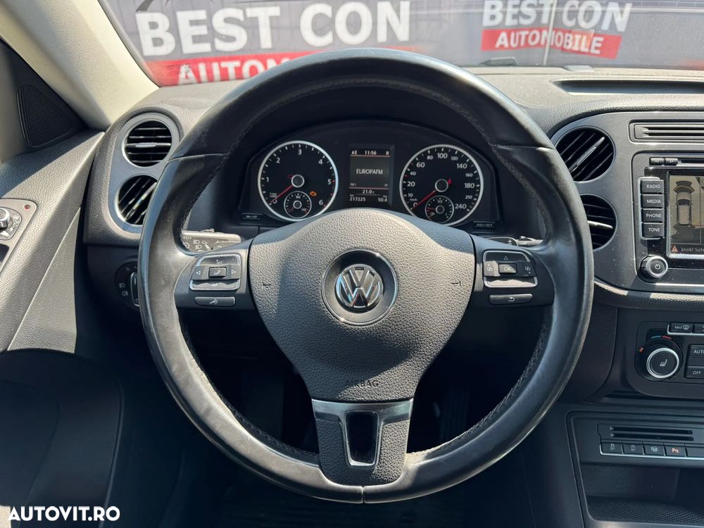 Volkswagen Tiguan 2.0 TDI DPF 4Motion BlueMotion Technology DSG Sport & Style - 9