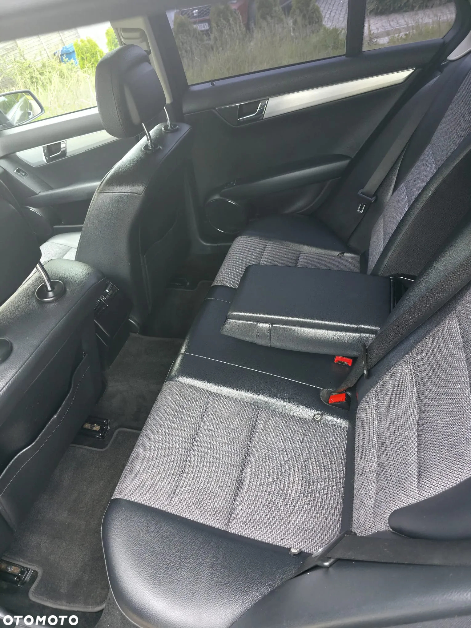 Mercedes-Benz Klasa C 180 T Kompressor Automatik BlueEFFICIENCY - 11