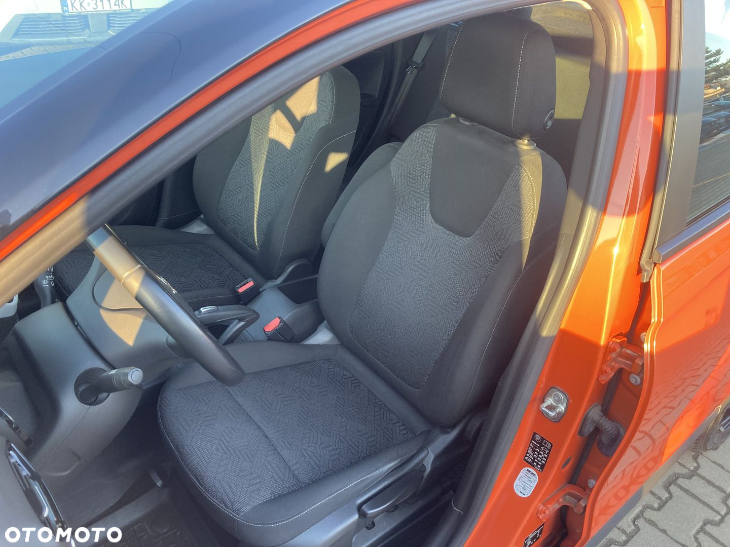 Opel Crossland X 1.2 Essentia - 21