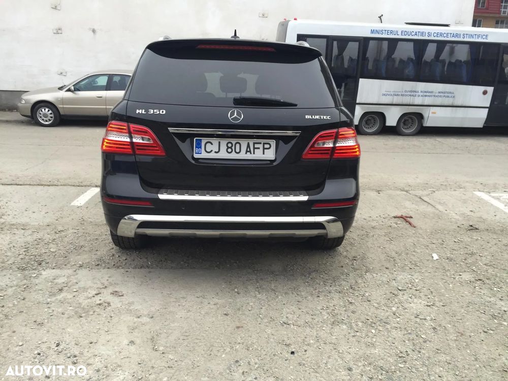 Mercedes-Benz ML 350 BlueTEC 4MATIC 7G-TRONIC Edition 1 - 2