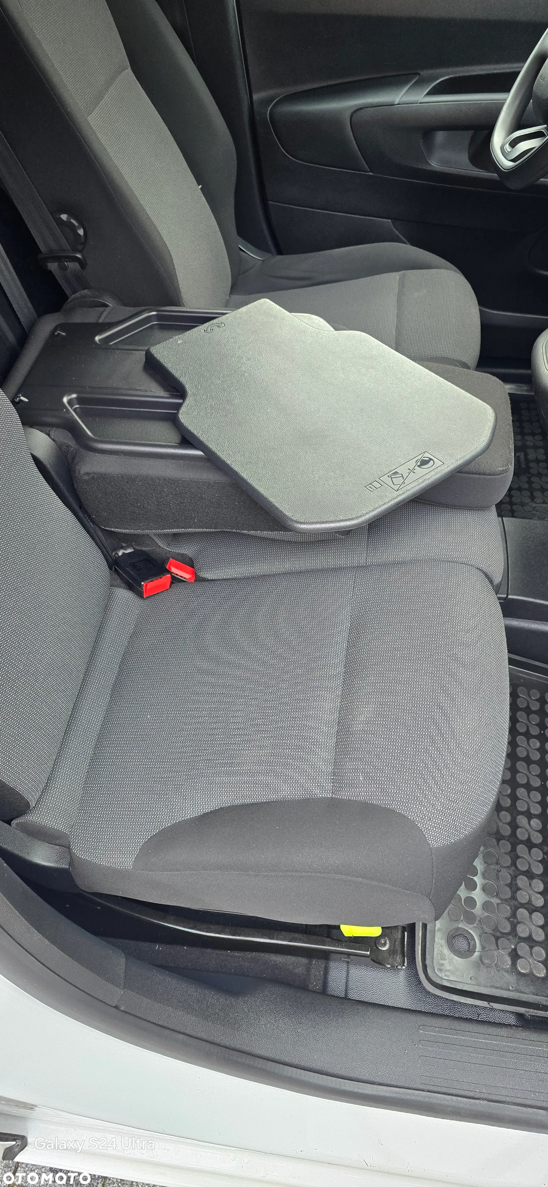 Citroën Berlingo M 1.5 BlueHDI Feel S&S N1 - 18