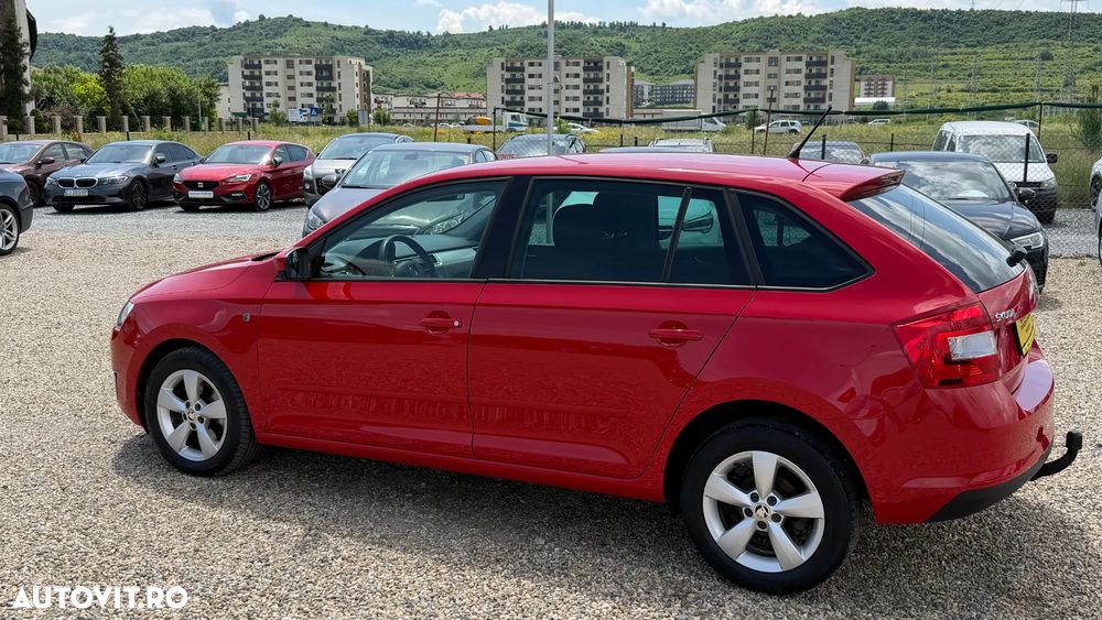 Skoda RAPID 1.6 TDI DSG Edition - 3