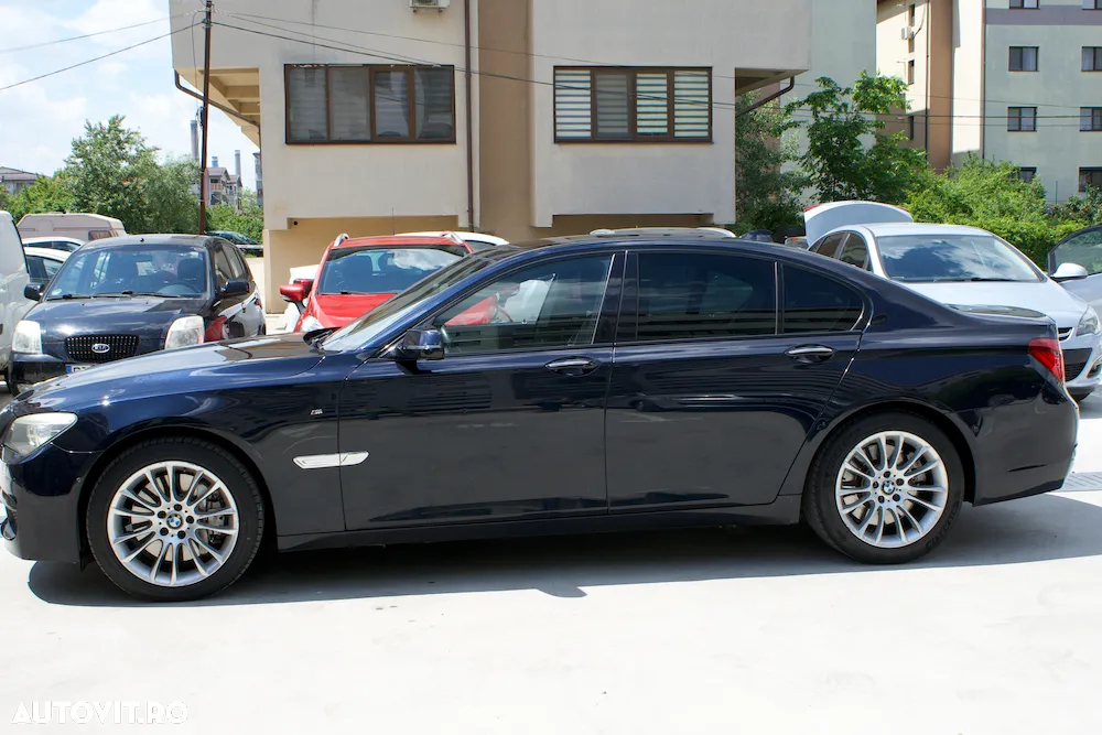 BMW Seria 7 750d xDrive - 4