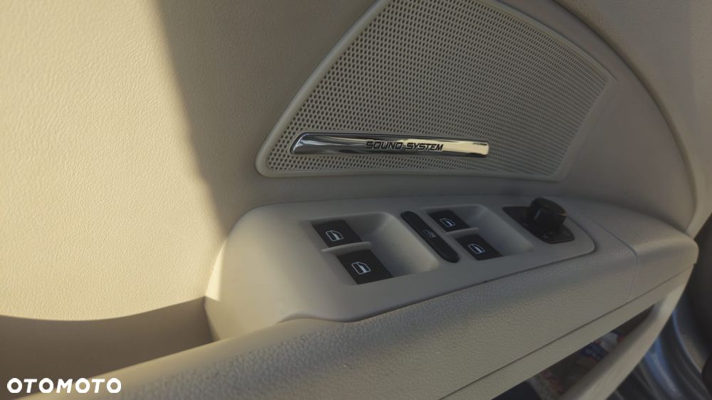 Skoda Superb 2.0 TDI Ambition - 9
