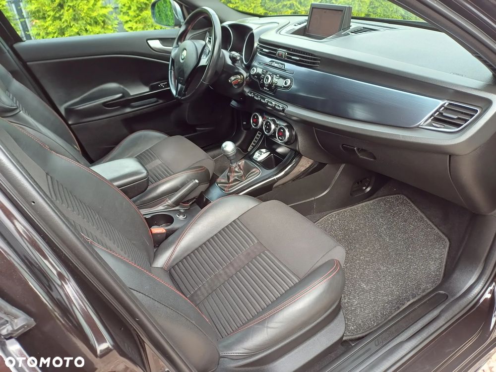 Alfa Romeo Giulietta 1.4 TB 16V Multiair Turismo - 17