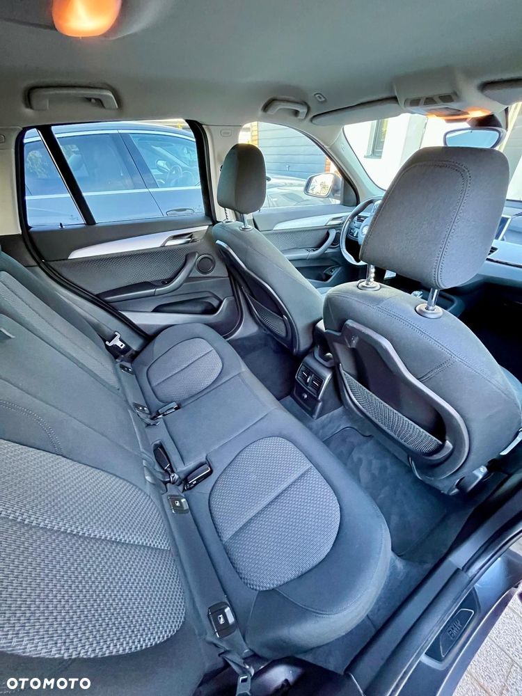 BMW X1 sDrive20d - 21