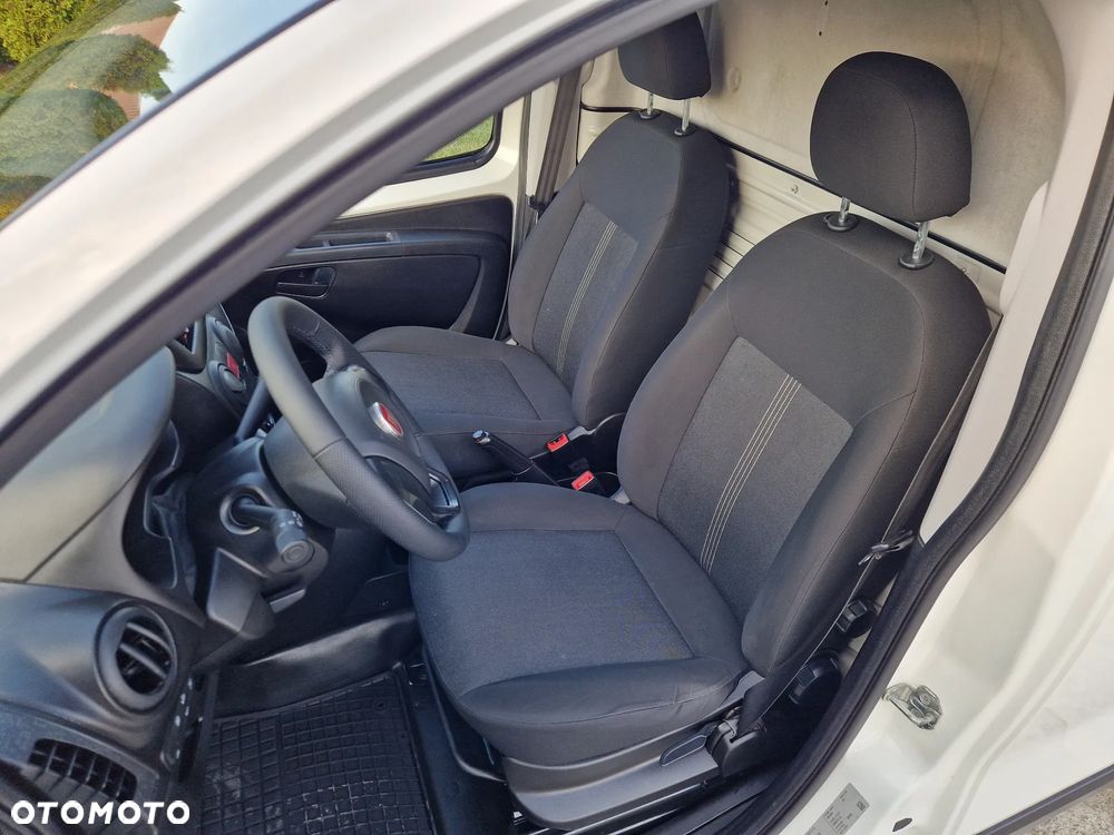 Fiat Fiorino Euro 6 - 11