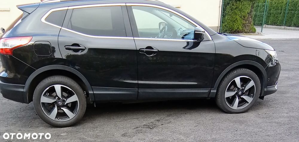 Nissan Qashqai - 11