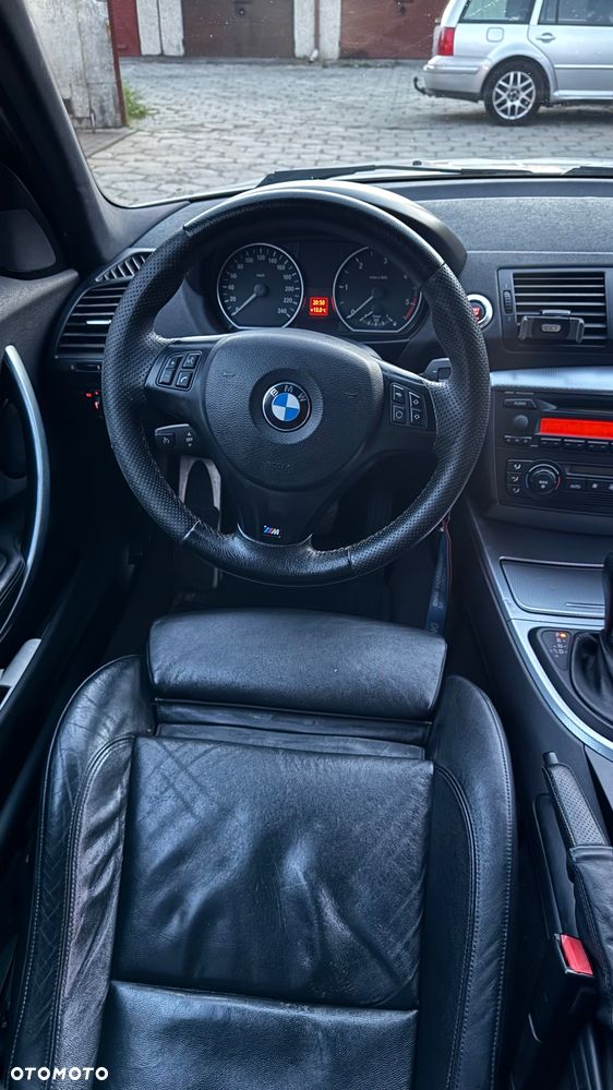 BMW Seria 1 120d - 14