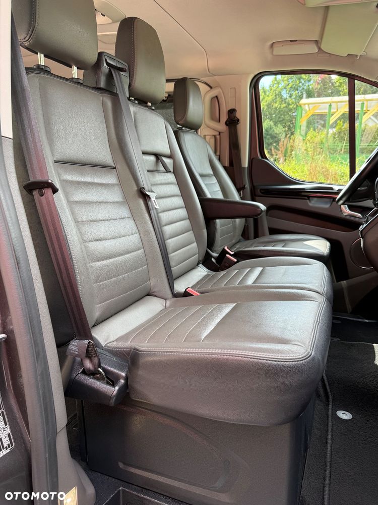 Ford Tourneo Custom 320 L2H1 VA Autm Titanium X - 35