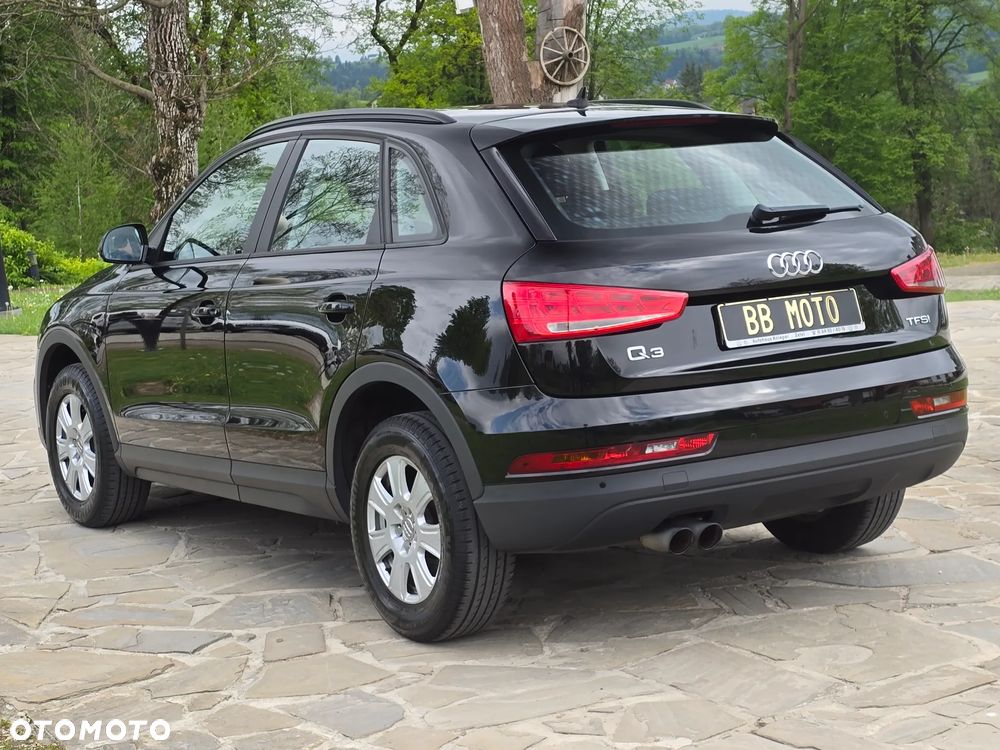 Audi Q3 1.4 TFSI Edycja Specjalna - 9
