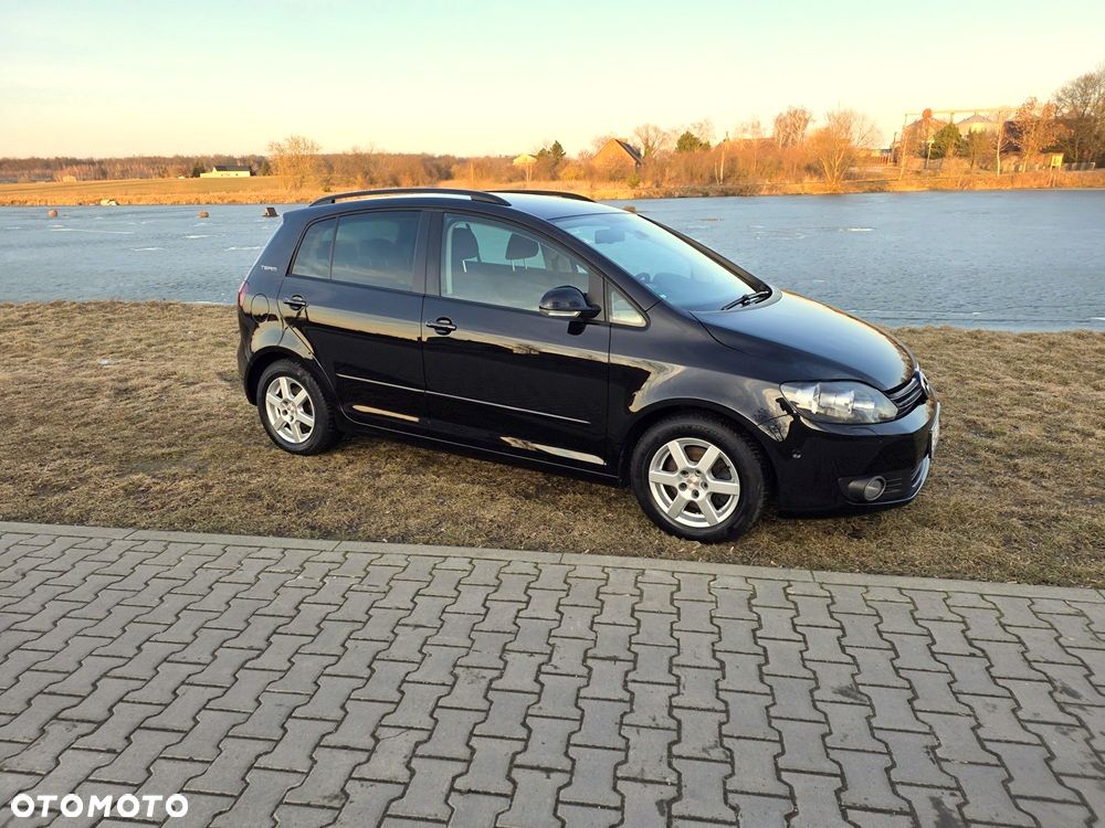 Volkswagen Golf Plus 1.6 TDI Comfortline - 12