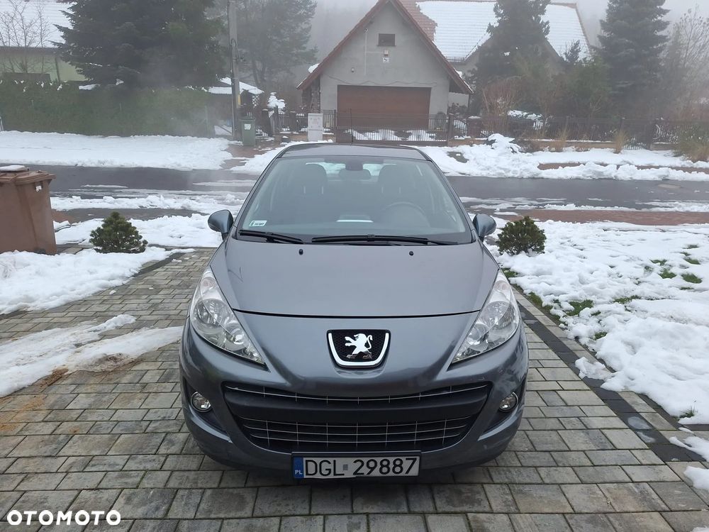 Peugeot 207 1.6 HDi Active - 12