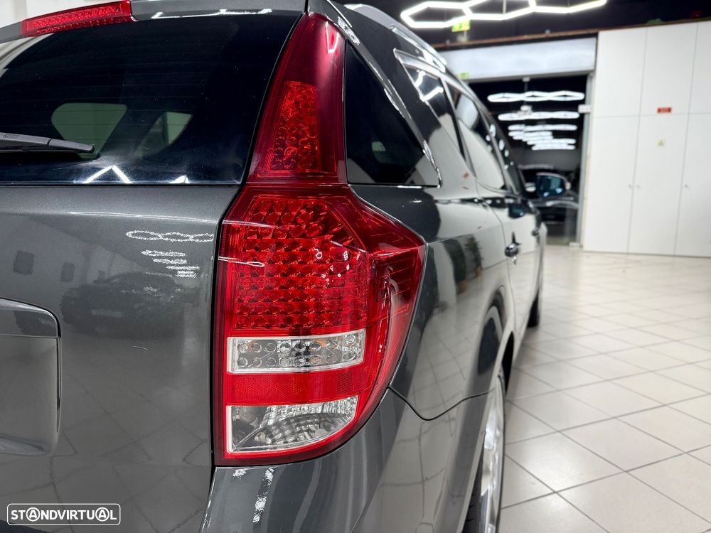Kia Ceed SW 1.6 CRDi TX ISG - 5
