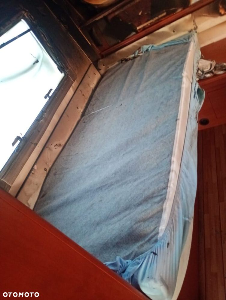 KNAUS UniCaravan W28 550E Puccini - 23