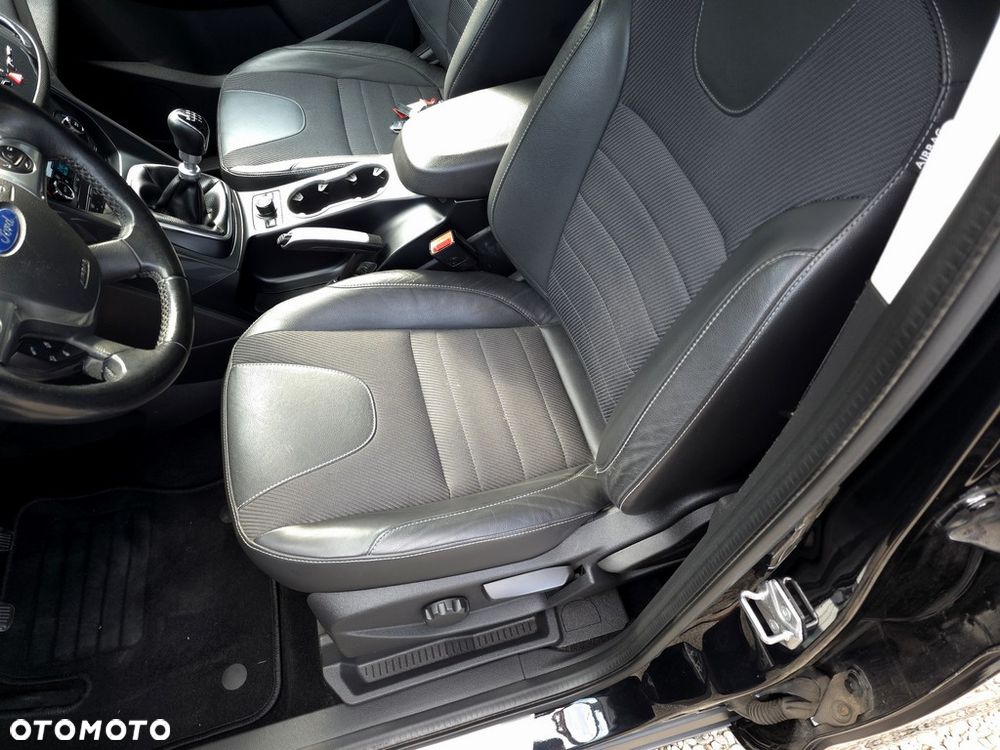 Ford Kuga 2.0 TDCi 4WD Titanium - 14