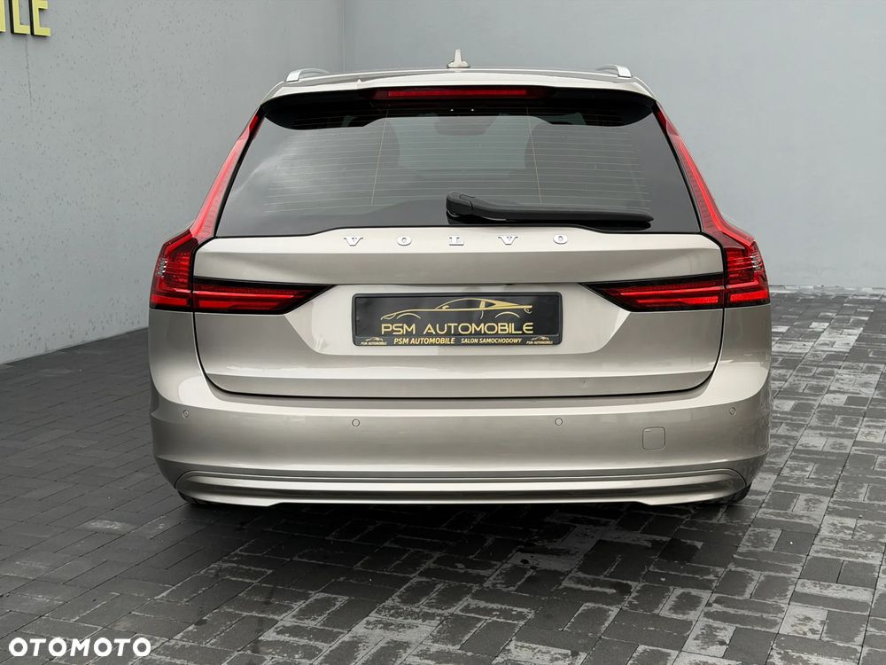 Volvo V90 D5 AWD Momentum Pro - 8