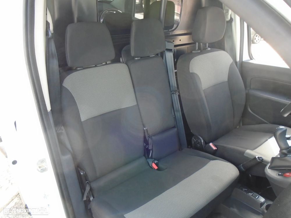 Renault Kangoo 1.5 DCI MAXI NACIONAL-3 LUGARES-95 CV- 6V-IVA DEDUTIVEL - 8