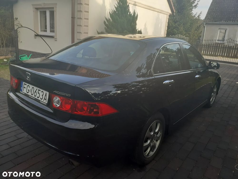 Honda Accord 2.0 Comfort - 6
