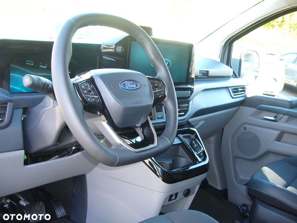 Ford Tourneo Custom 2.0 EcoBlue 320 AWD L2 Active - 11