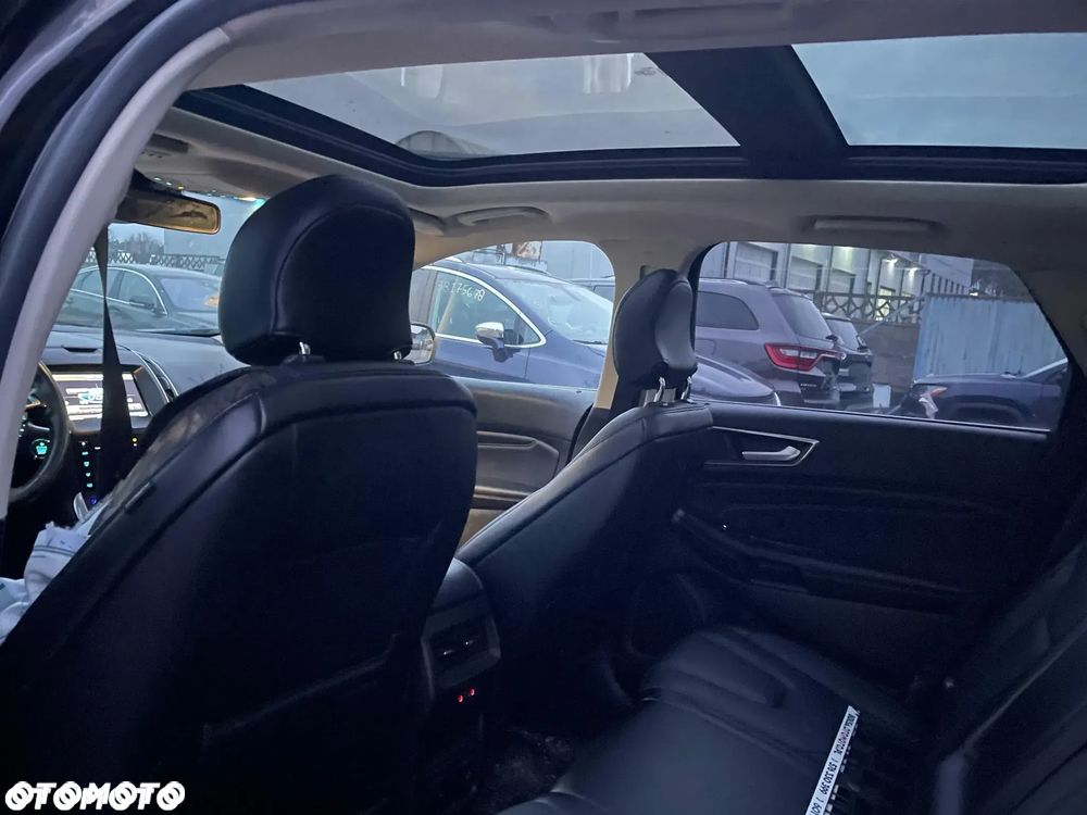 Ford Edge - 12