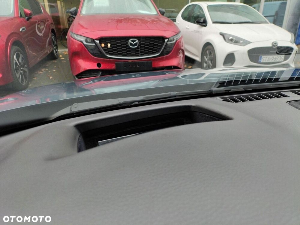 Mazda 3 2.0 mHEV Hikari - 17