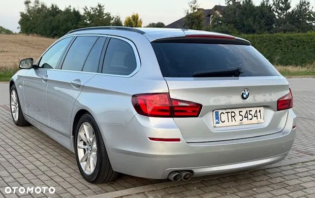 BMW Seria 5 520d Touring - 3