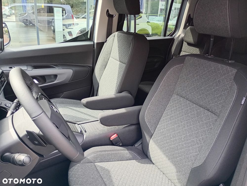 Opel Combo MPV L2 1.5 130KM Automat - 11