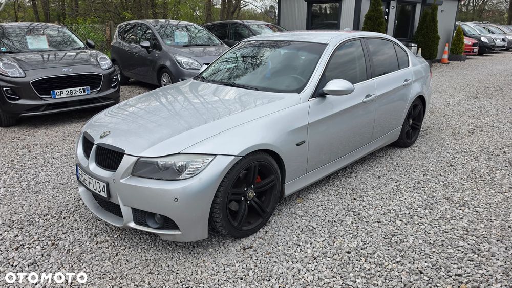 BMW Seria 3 325i - 2