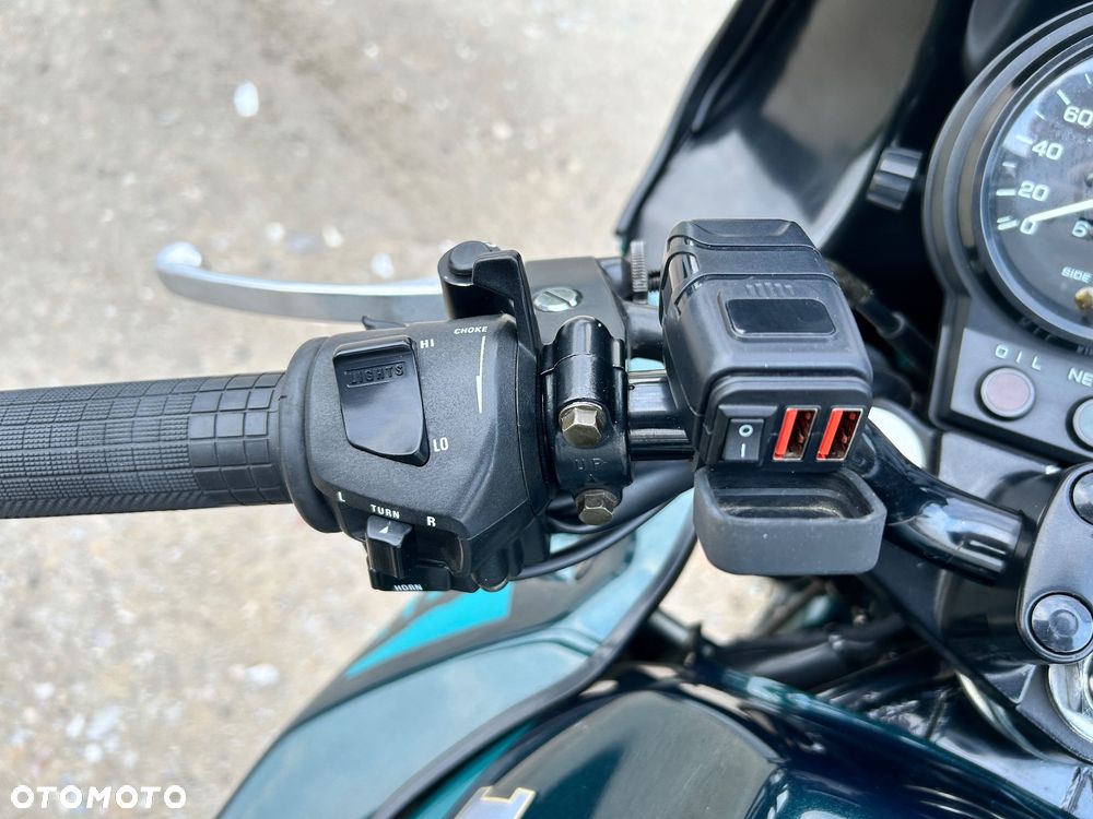 Honda CB - 8