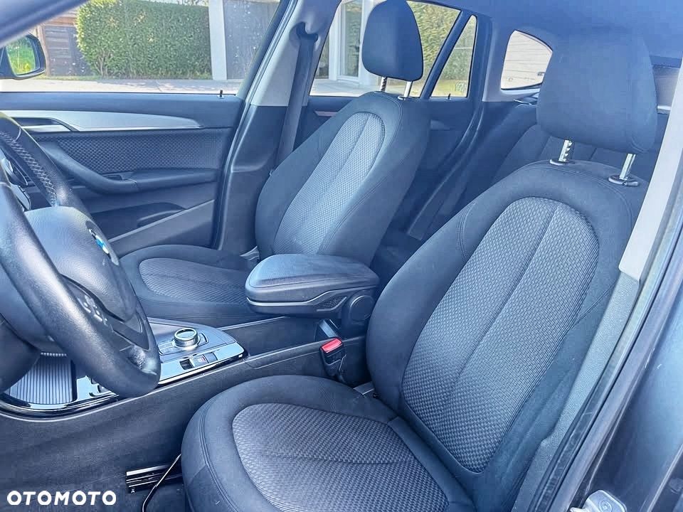 BMW X1 sDrive18i - 8