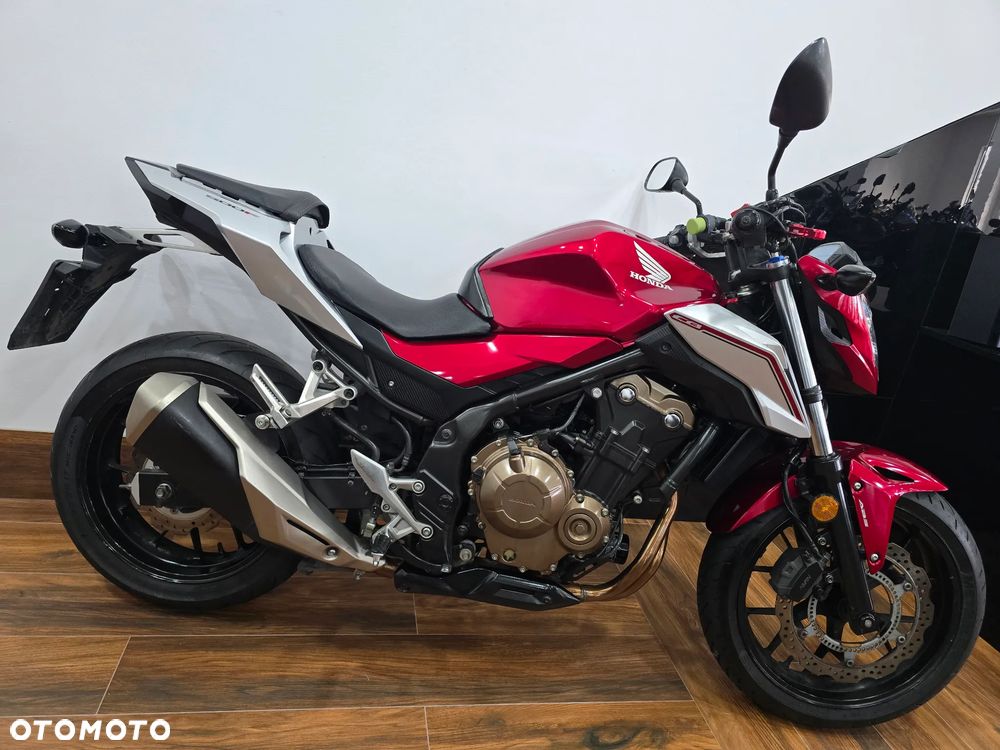 Honda CB - 32