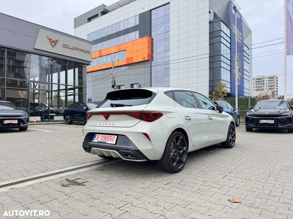Cupra Leon 1.5 eTSI DSG MHEV - 4