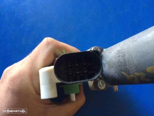 Motor de elevador de vidros tras esquerdo BMW 5 (E60) (2001-2005) 525 I - 3