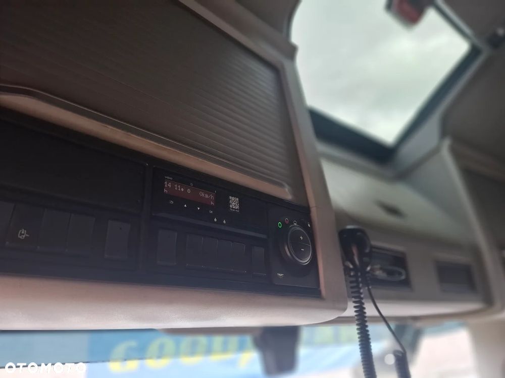 Volvo - 6