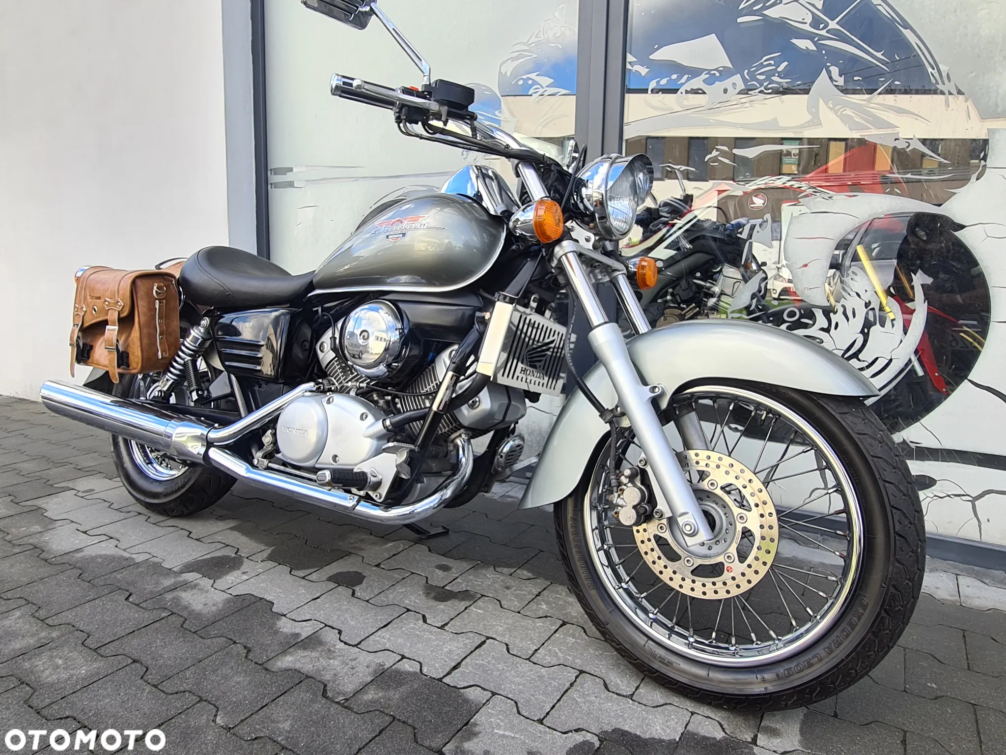 Honda Shadow - 4