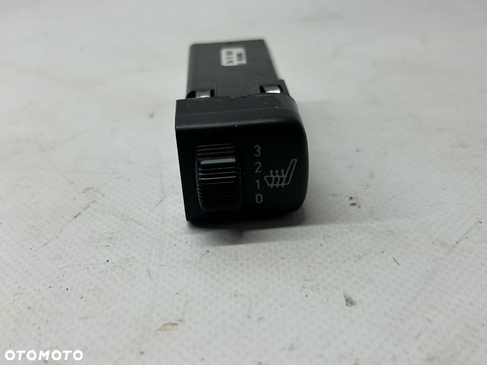 Saab 95 9-5 włącznik przełącznik grzania foteli fotela podgrzewania 5471024 - 4