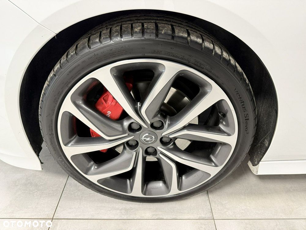 Opel Insignia Grand Sport 2.0 BiTurbo D 4x4 Automatik GSI - 11