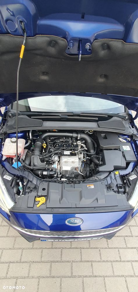 Ford Focus 1.0 EcoBoost Titanium - 29