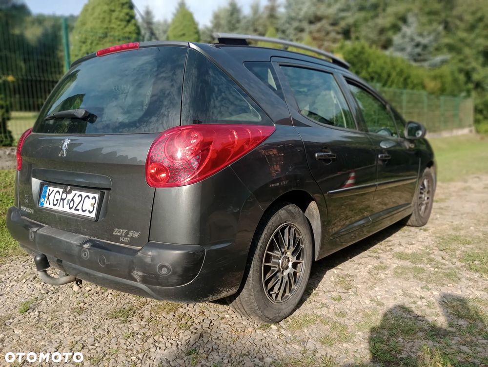 Peugeot 207 1.6 HDi Access - 3